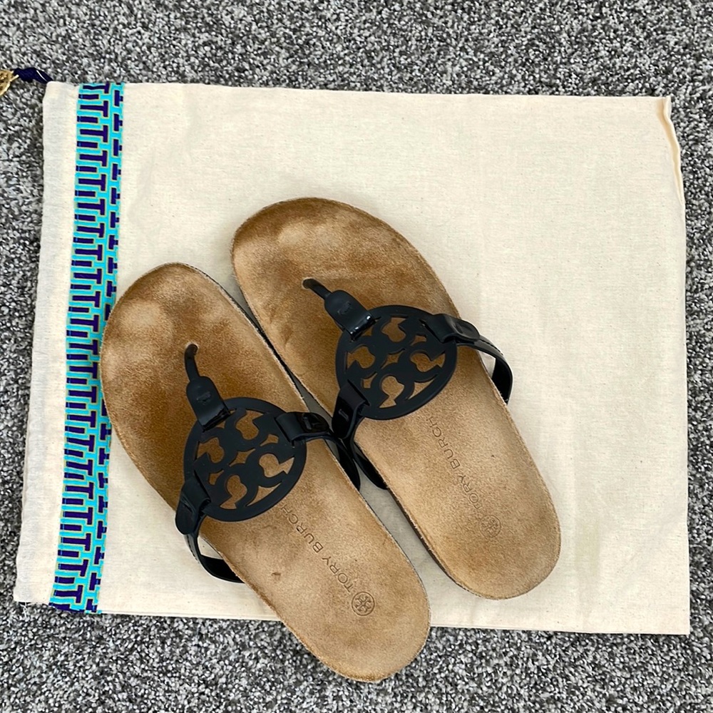 Tory Burch Miller Cloud Black Patent Leather Sandals. Size 8.